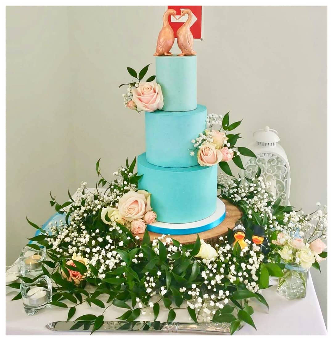 Ombre blue buttercream wedding cake