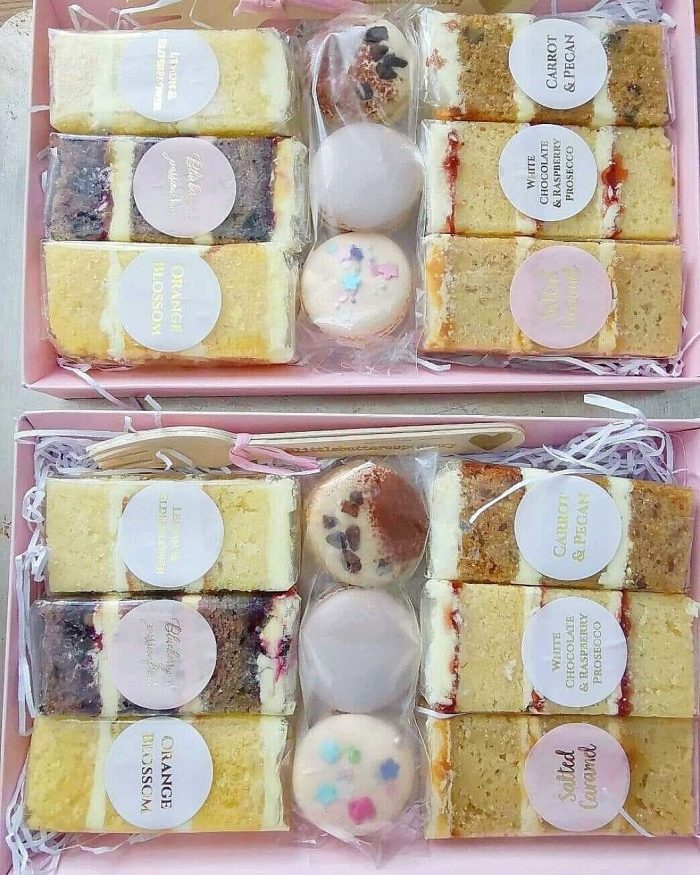 Cake taster box